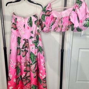 Nalu boutique  pink ombre floral two piece set in size small.
